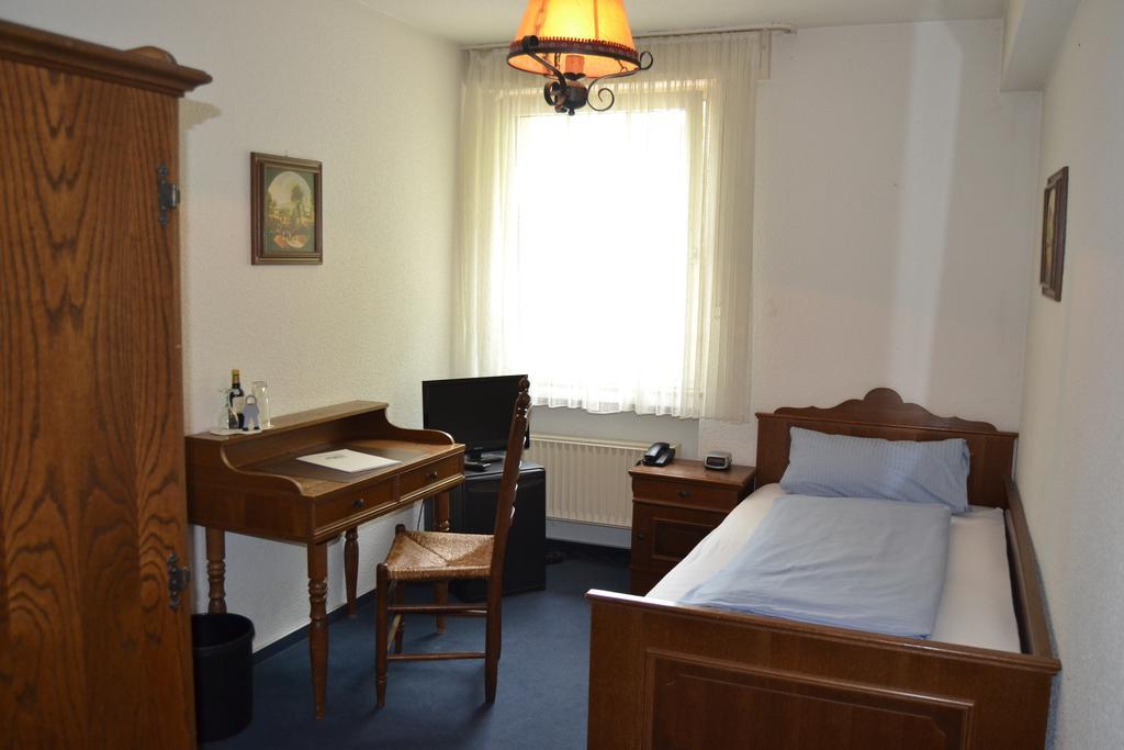 Hotel-Restaurant Beckmannshof Bochum Room photo